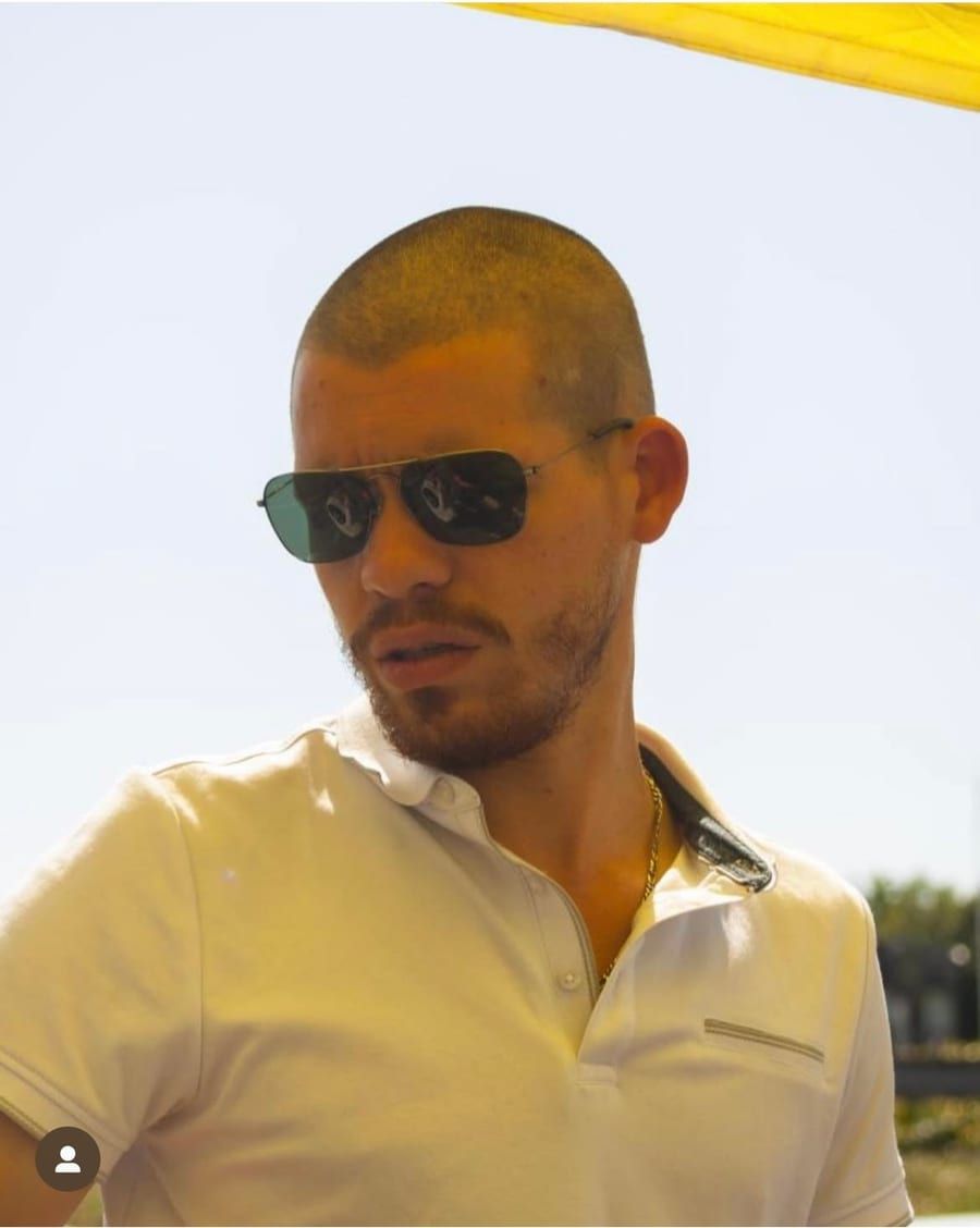 Profil de Tadelusz